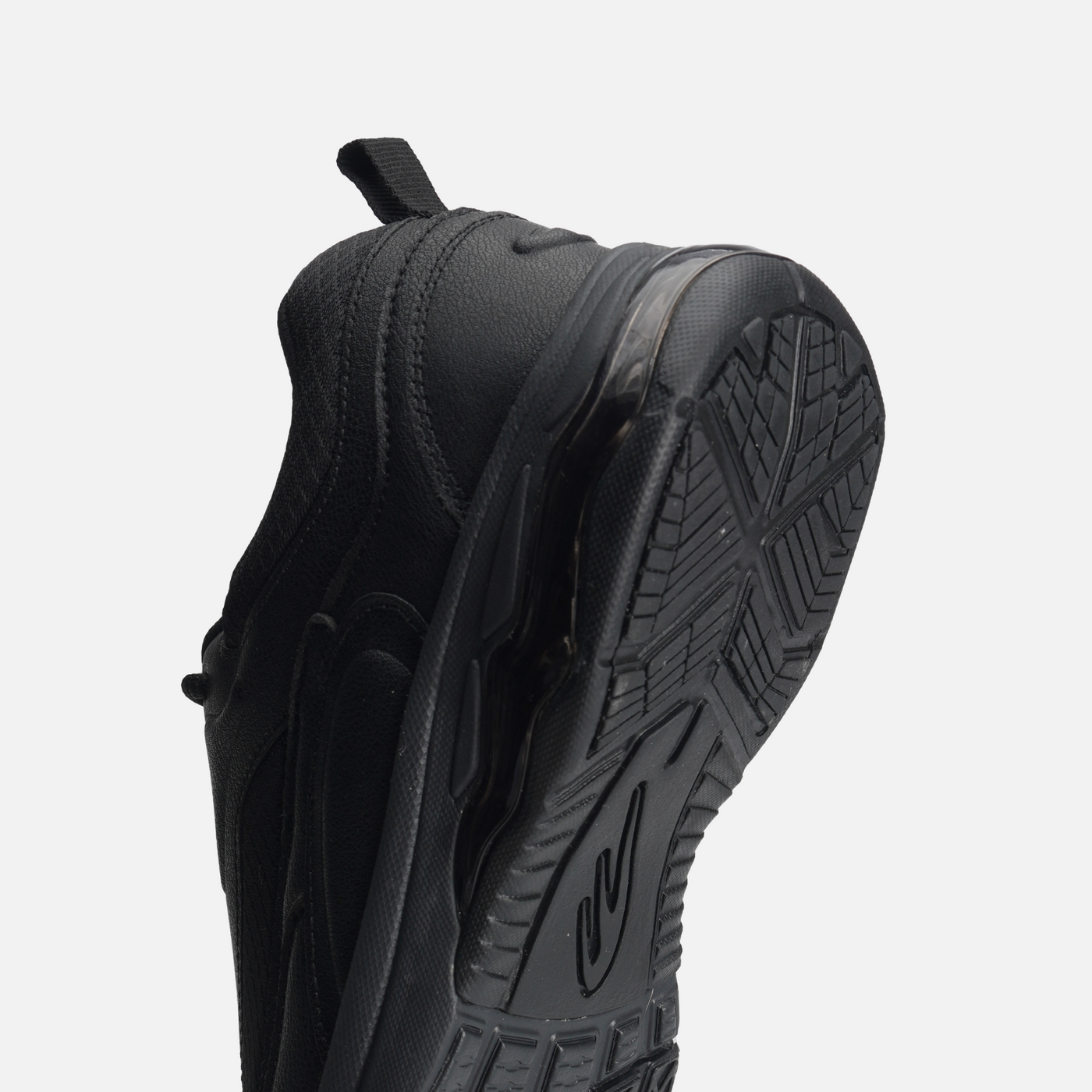 World balance tech clearance runner