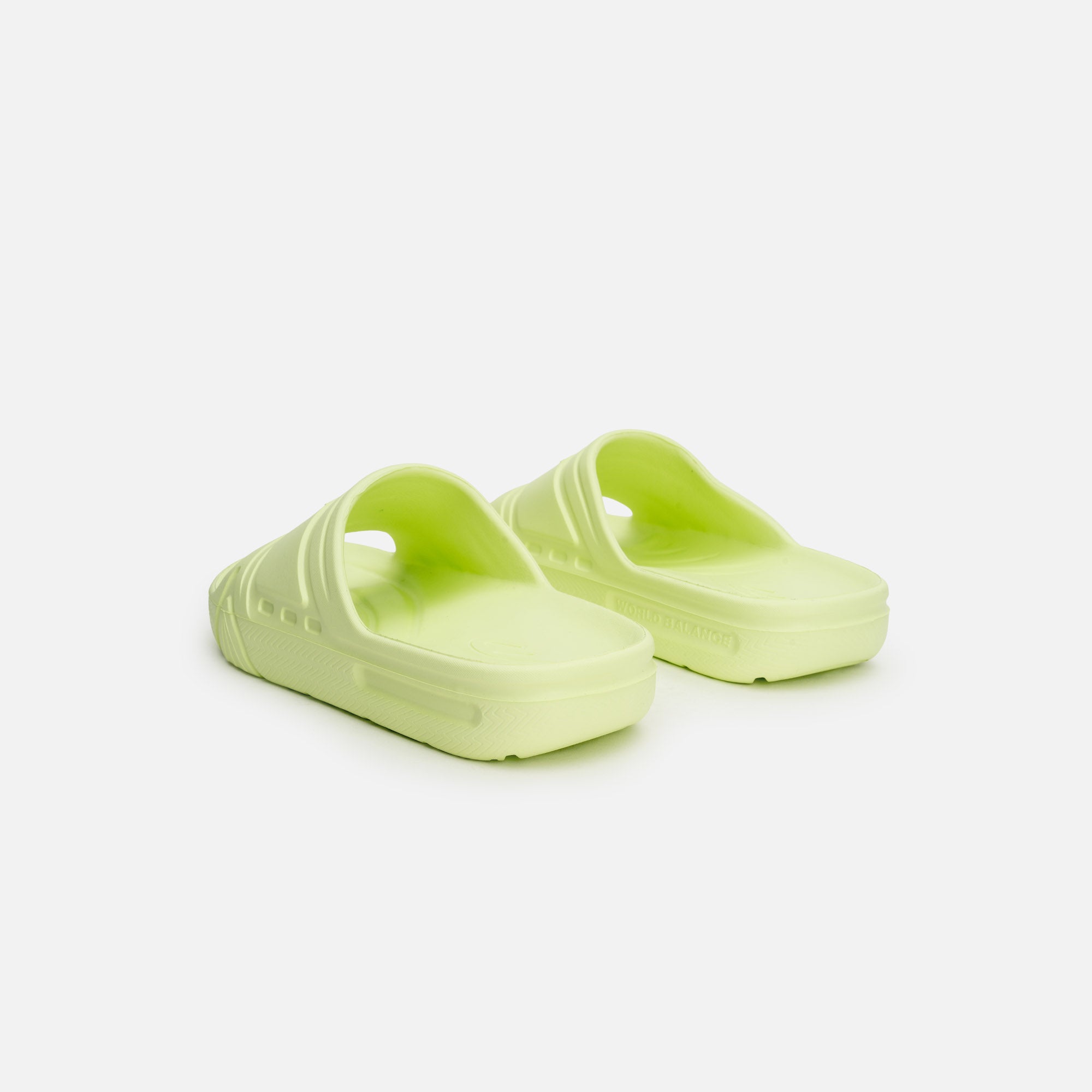 LOUNGE SLIDES BB