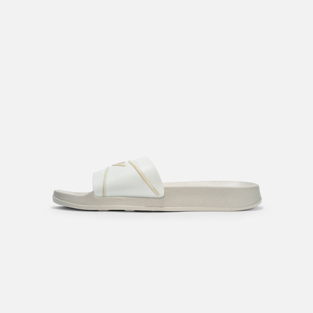 RELAX SLIDES BB
