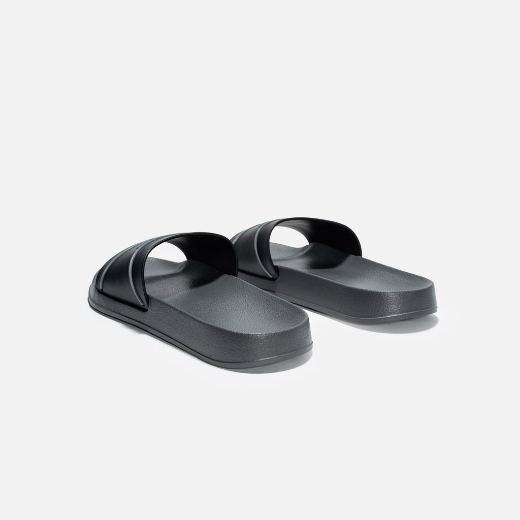 RELAX SLIDES BB