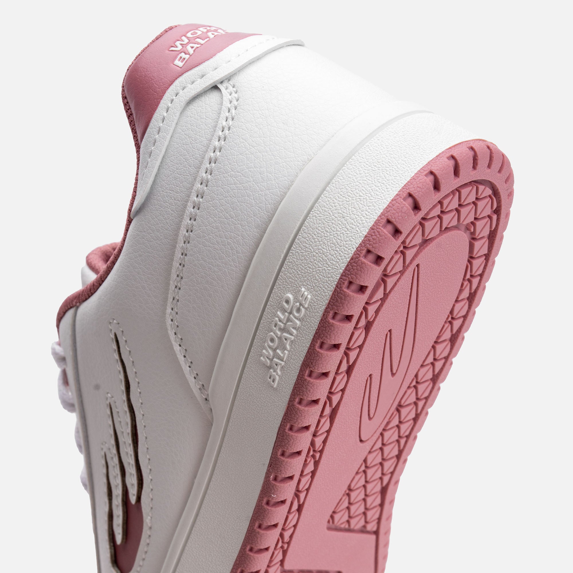 RETRO LOW BG