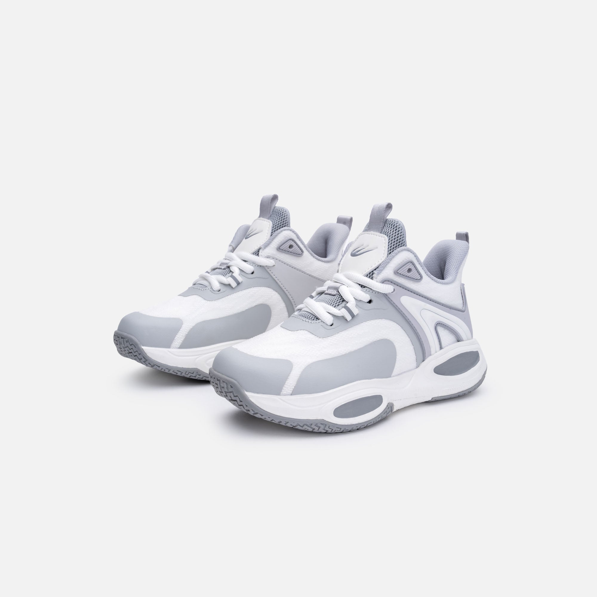 SKY KICKS YB