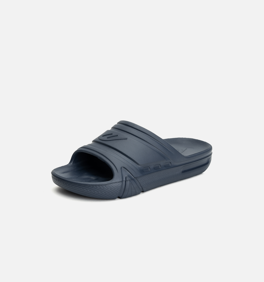LOUNGE SLIDES BB