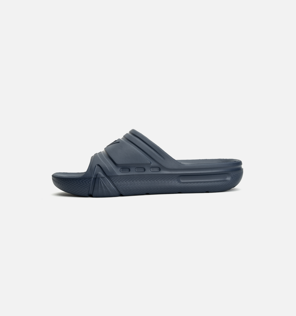 LOUNGE SLIDES BB
