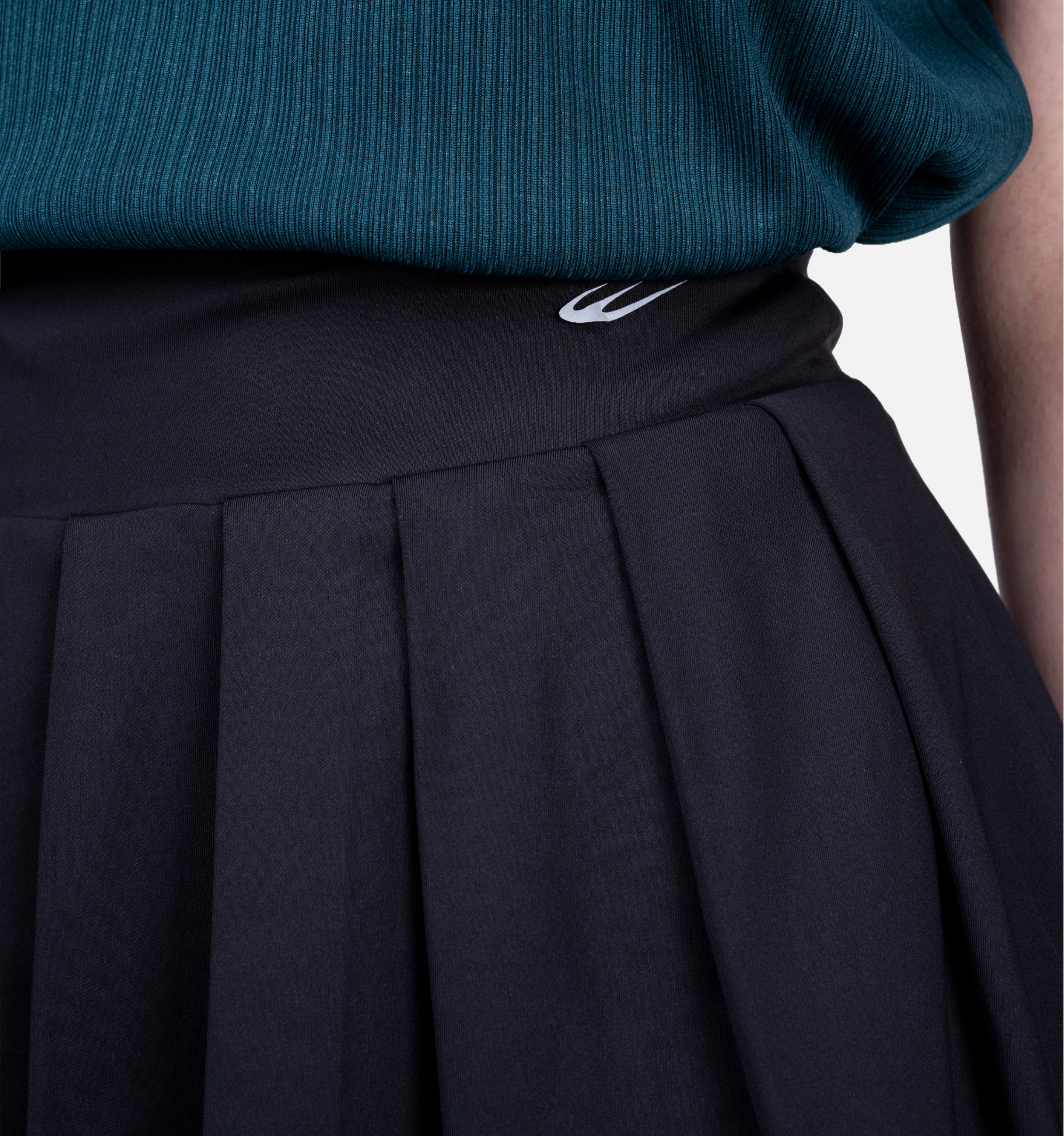 WBL ACTIVE SKIRT 02