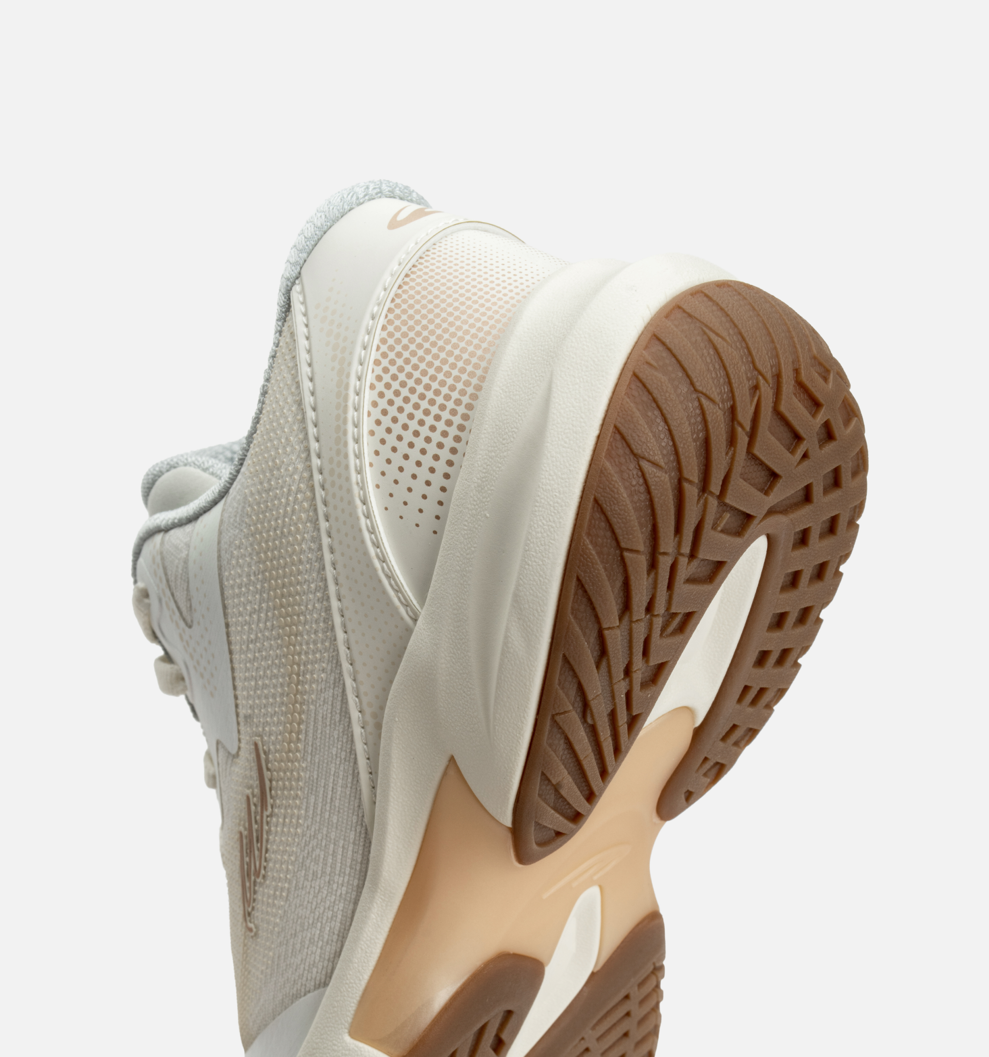AURA STRIKE MID