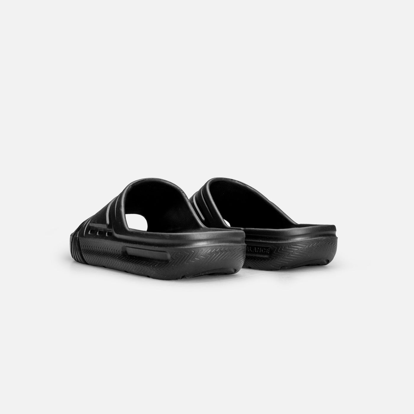 LOUNGE SLIDES M