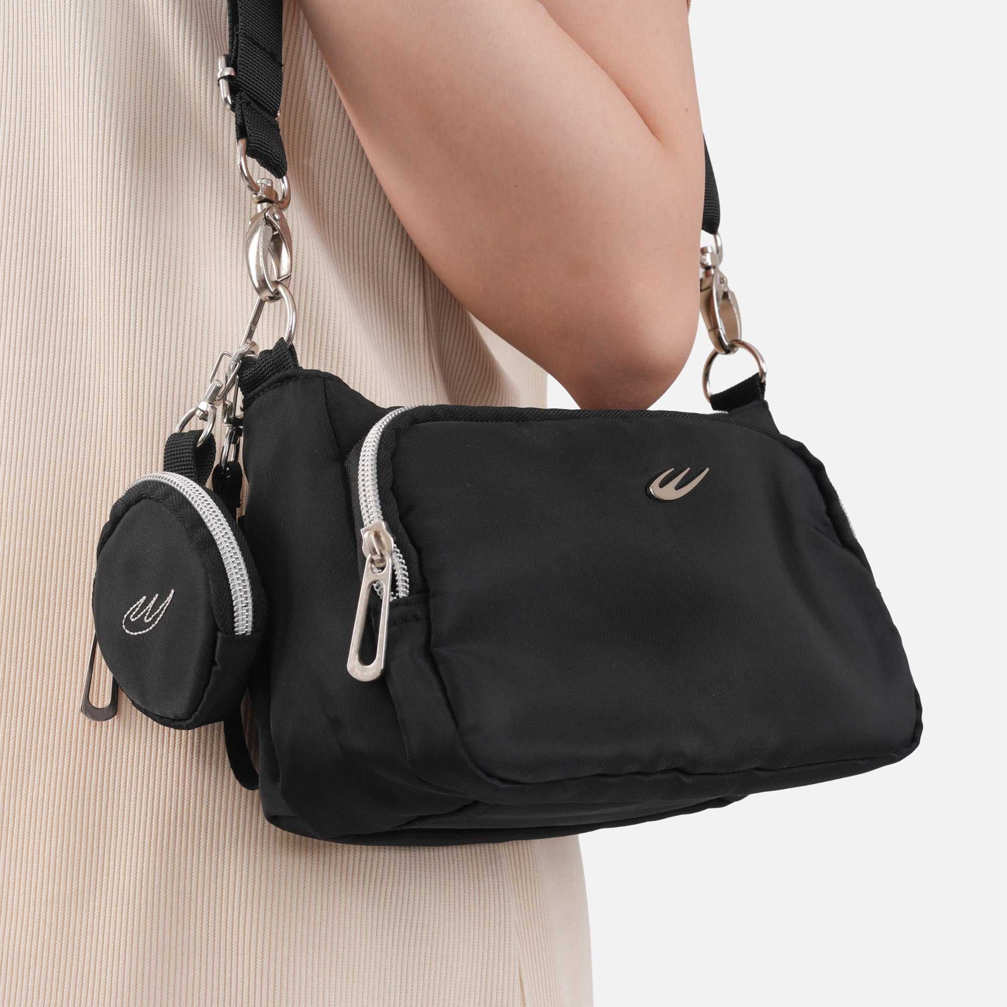 WBL SLING BAG 08 Secondary image