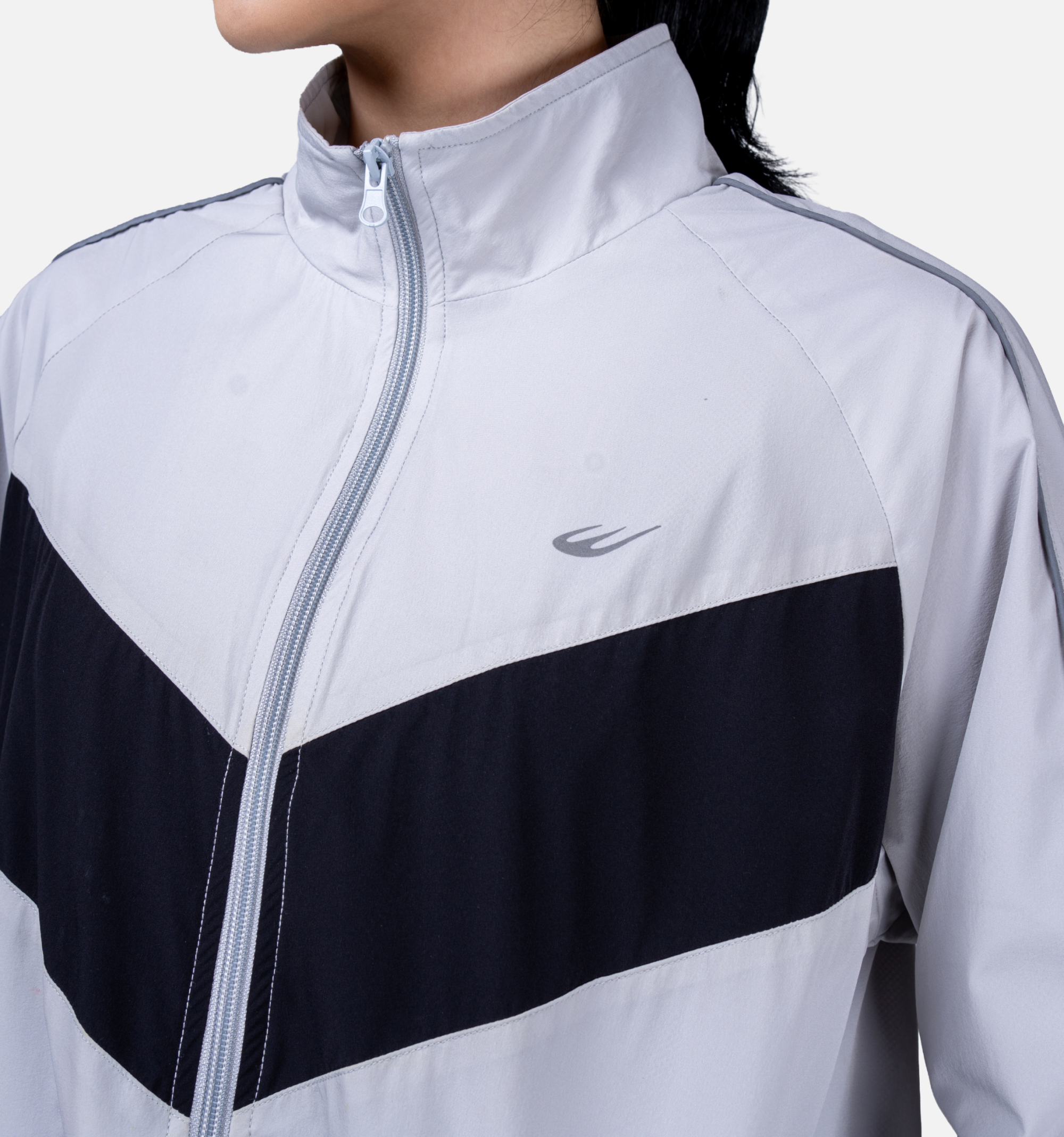 WBL PERF JACKET 04