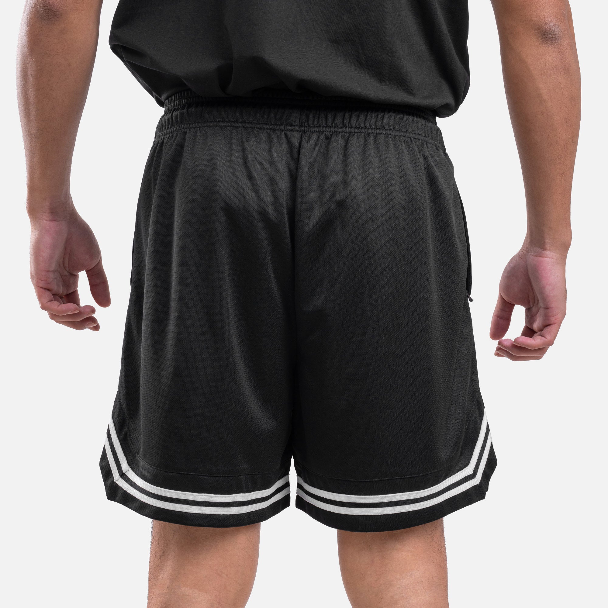 WBM ACTIVE SHORTS 06