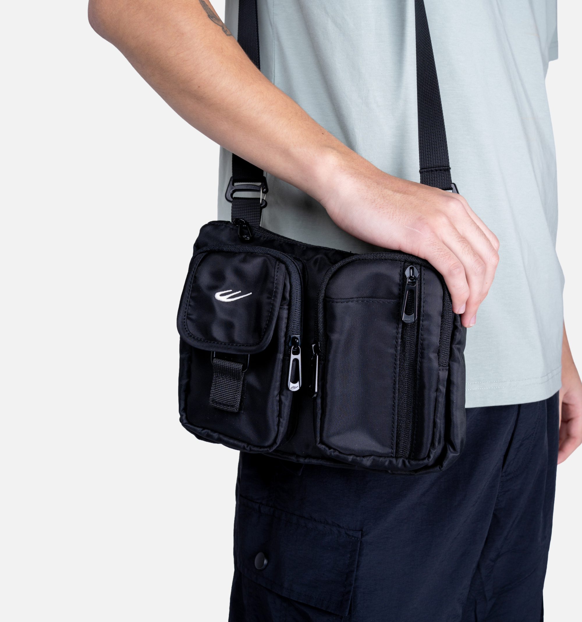 WBM SLING BAG 15 Main image