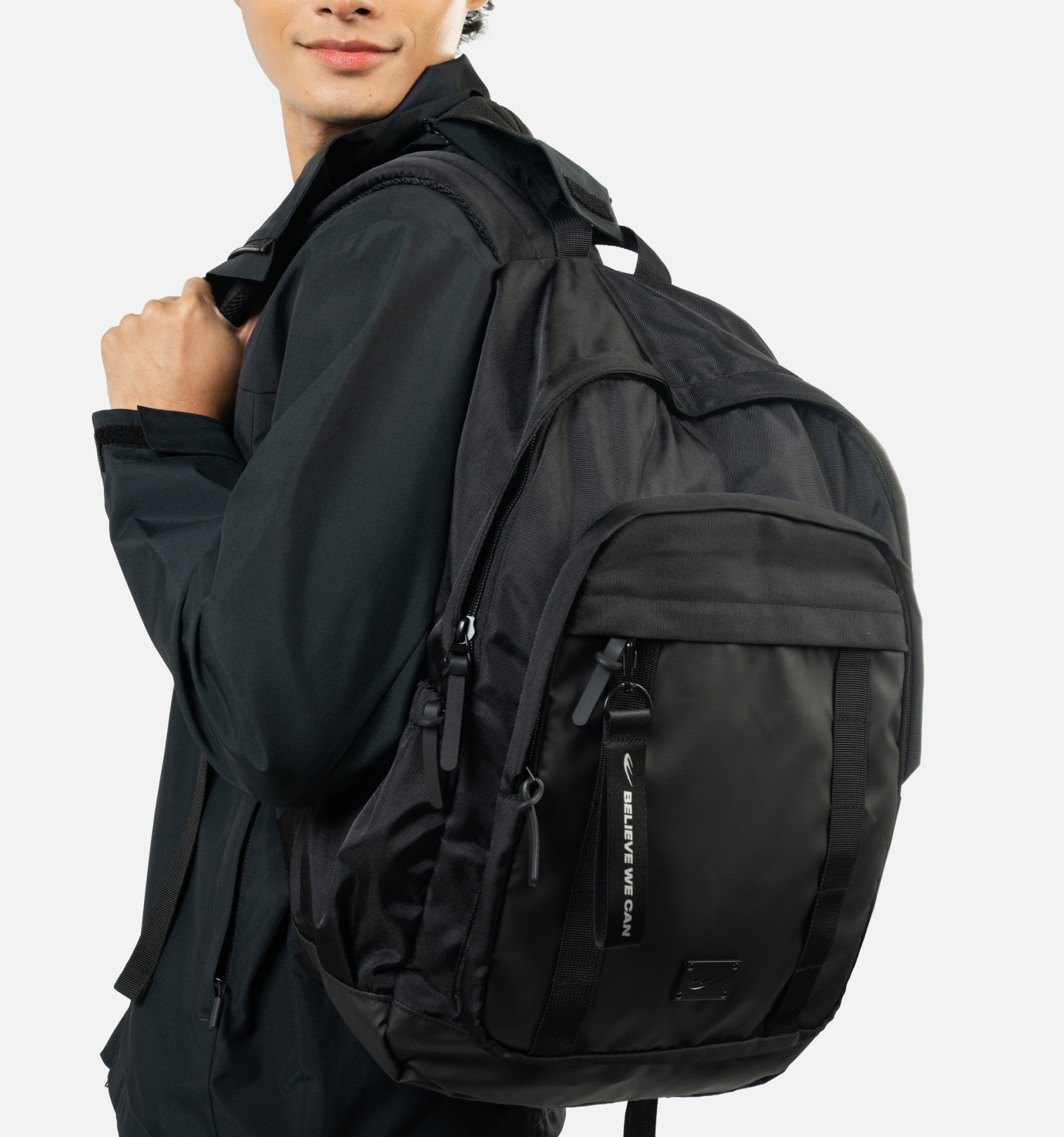 WBM TRAVEL BACKPACK 02