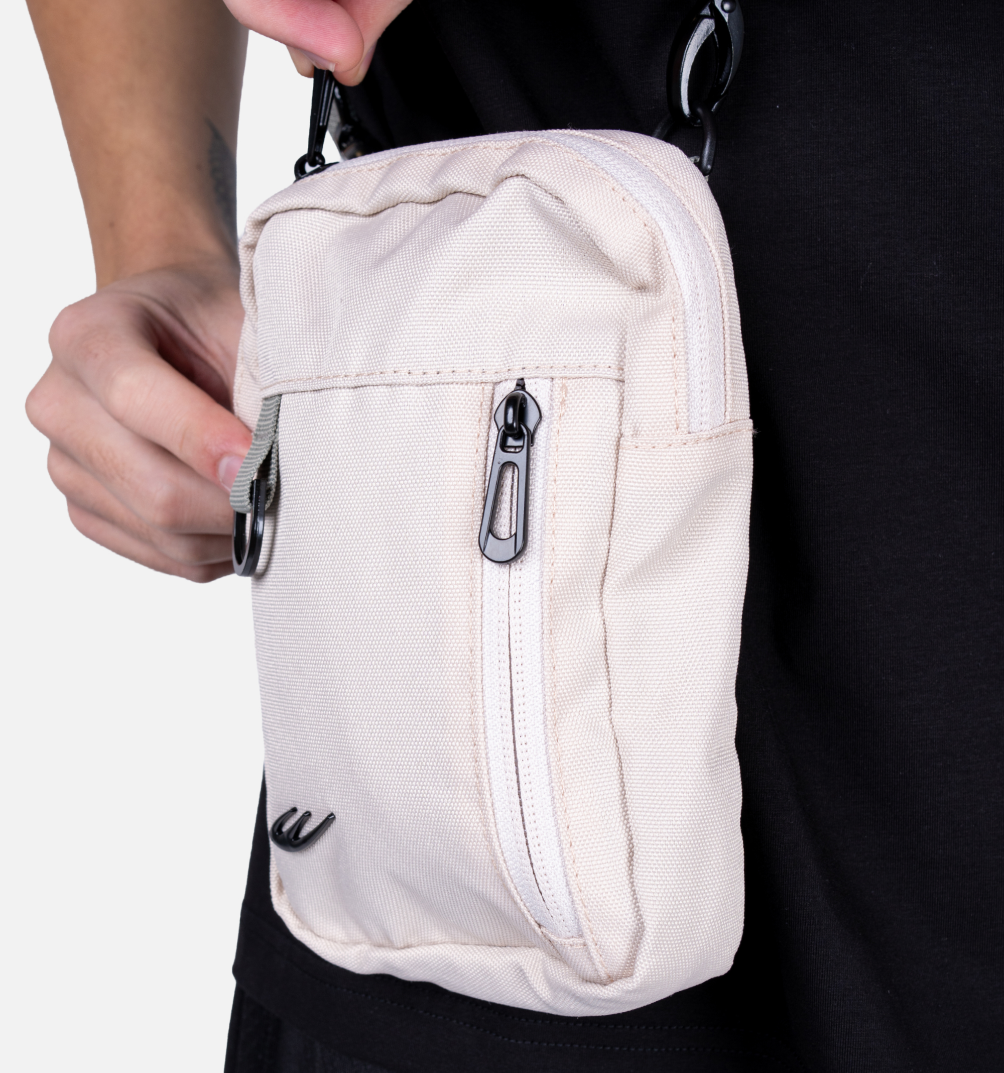 WBM SLING BAG 13 Main image