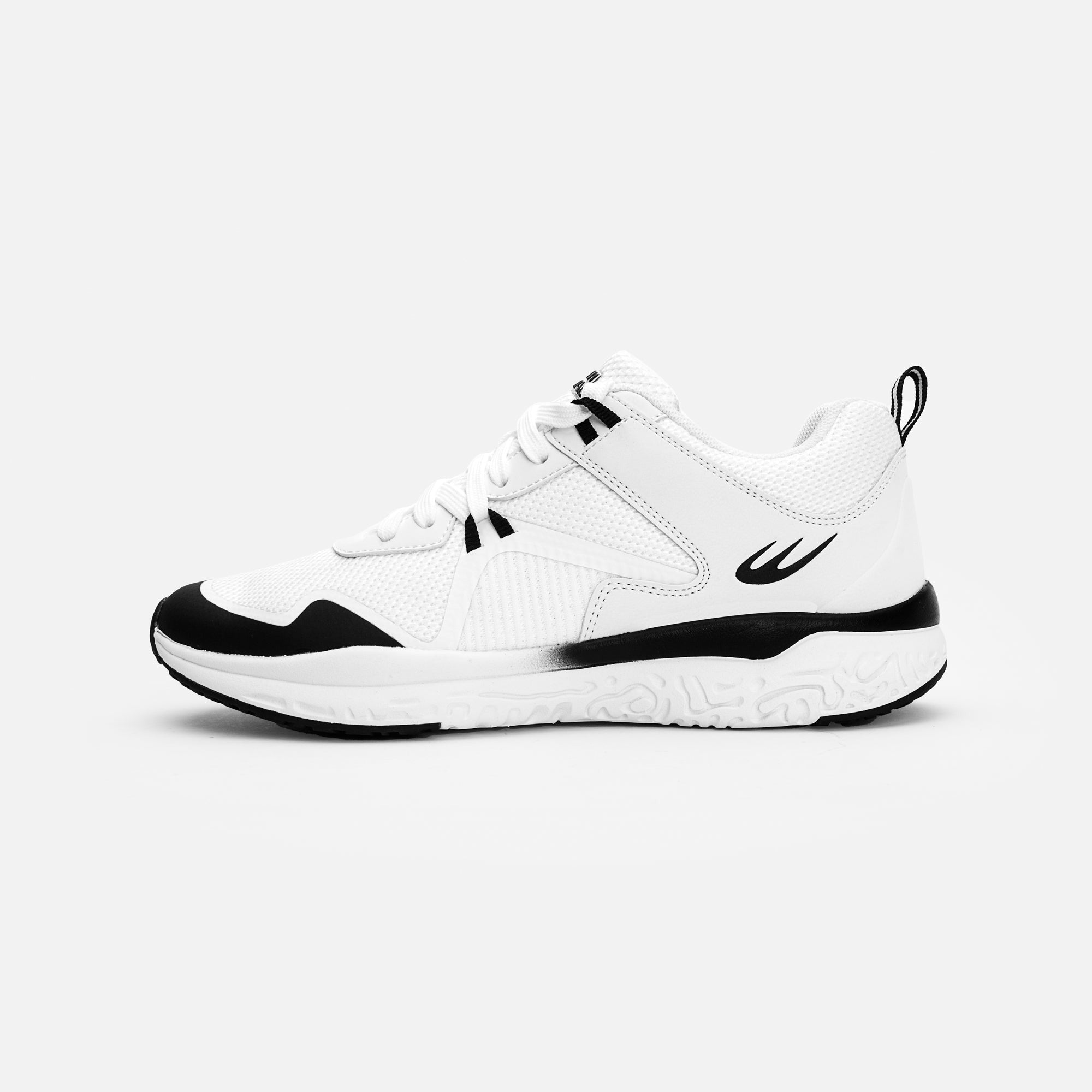 VELA TRAINER Main image